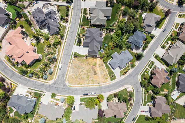 145 E FORD CANYON DR, Centerville, UT 84014