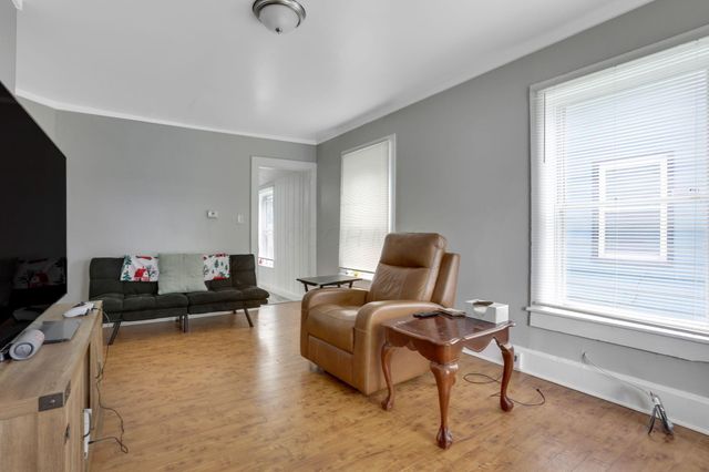2287-2289 Margaret Avenue, Columbus, OH 43219