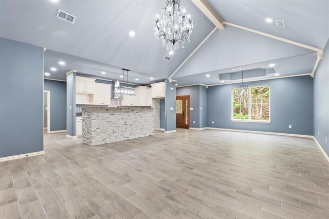 437 County Road 1660, Mt Pleasant, TX 75455