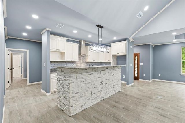 437 County Road 1660, Mt Pleasant, TX 75455