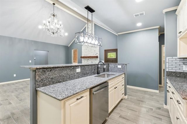 437 County Road 1660, Mt Pleasant, TX 75455