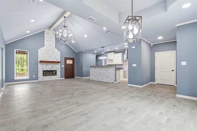 437 County Road 1660, Mt Pleasant, TX 75455