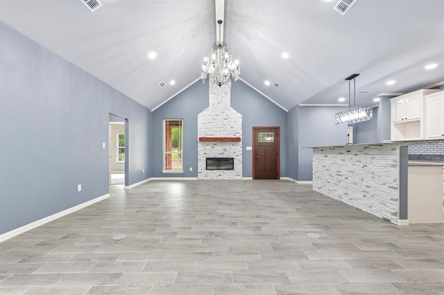 437 County Road 1660, Mt Pleasant, TX 75455
