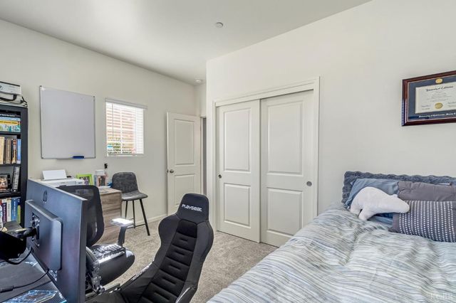 2263 Chianti Way, Hanford, CA 93230