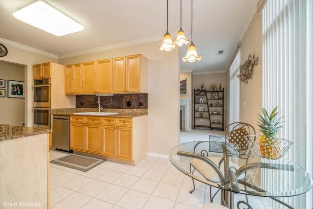 820 Weidner Road 210, Buffalo Grove, IL 60089