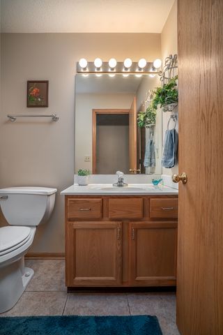 2613 Crystal Creek Court, Davenport, IA 52804