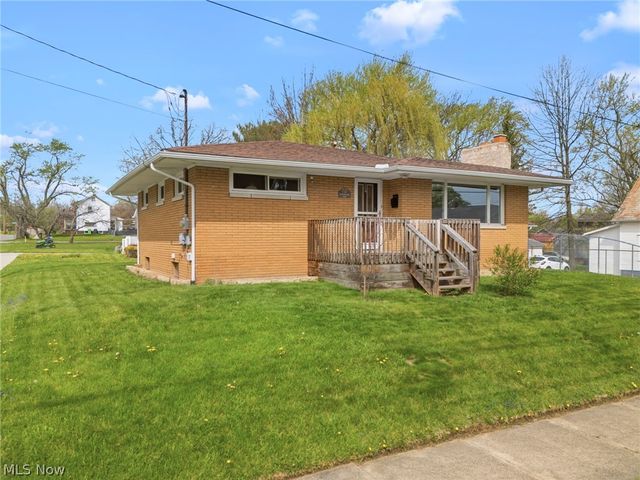 1157 Woodland Avenue, Alliance, OH 44601