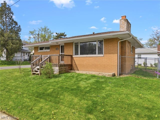 1157 Woodland Avenue, Alliance, OH 44601