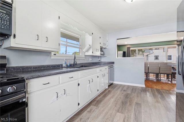 1157 Woodland Avenue, Alliance, OH 44601