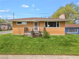 1157 Woodland Avenue, Alliance, OH 44601