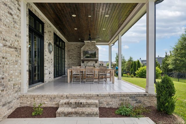 9213 Joiner Creek Rd, College Grove, TN 37046