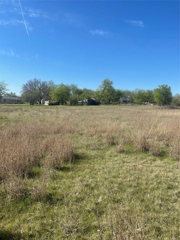 514 W Roosevelt Avenue, Whitney, TX 76692