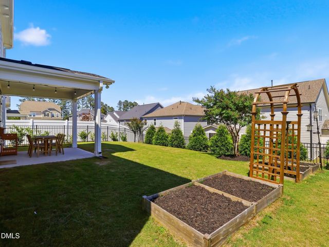 2709 Womble Ridge Drive, New Hill, NC 27562