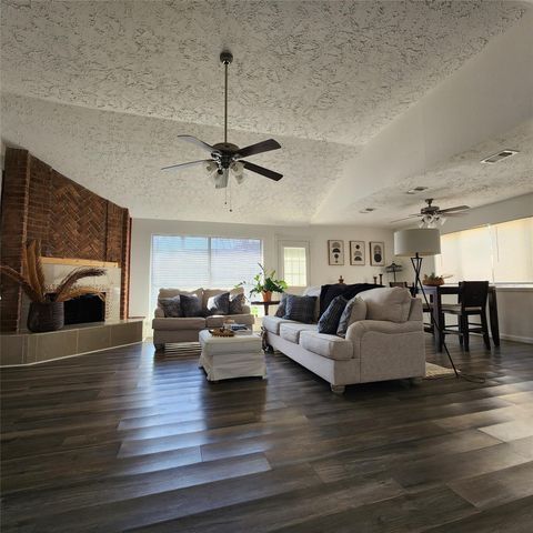 3622 Fiddlers Green Drive, Houston, TX 77082