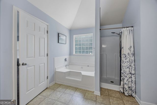 6266 Shell Drive, Atlanta, GA 30331