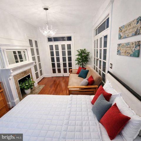 1122 COLUMBIA RD NW, Washington, DC 20009