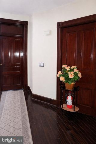 1122 COLUMBIA RD NW, Washington, DC 20009