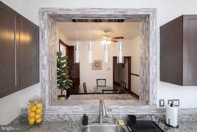 1122 COLUMBIA RD NW, Washington, DC 20009