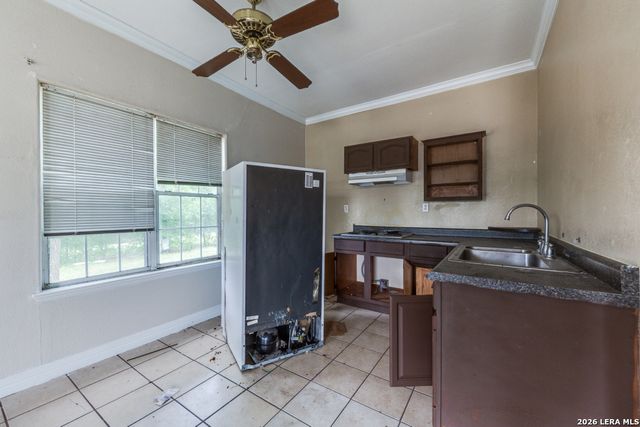 3311 W Commerce, San Antonio, TX 78207