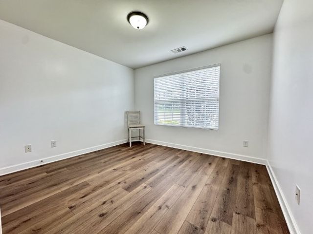 2422 Duxbury Dr, Columbia, TN 38401