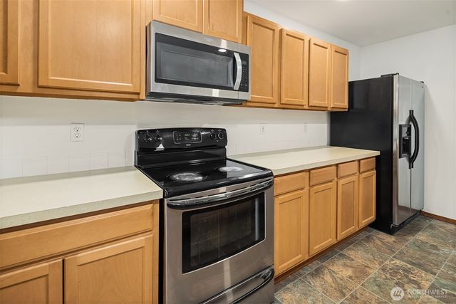 21353 SE 289th Way, Kent, WA 98042