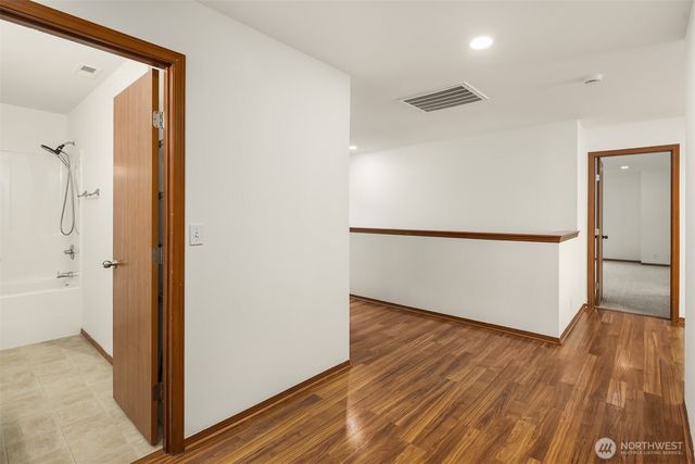 21353 SE 289th Way, Kent, WA 98042