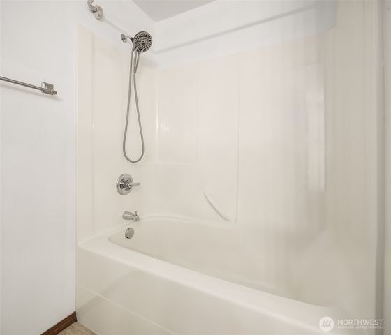 21353 SE 289th Way, Kent, WA 98042