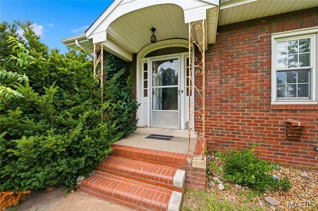 310 Julia Place, Belleville, IL 62223