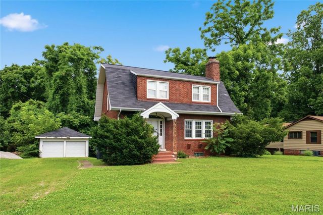 310 Julia Place, Belleville, IL 62223