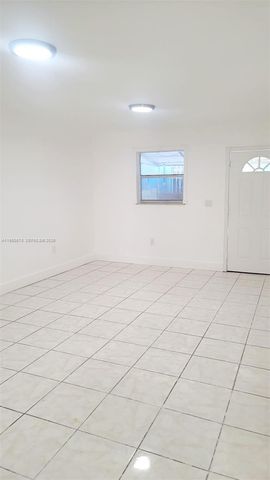 3680 NW 20 Ct 2, Miami, FL 33142