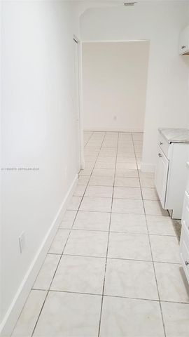 3680 NW 20 Ct 2, Miami, FL 33142