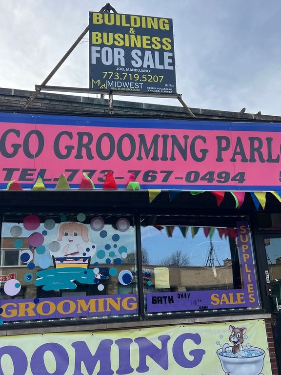 5610 S Pulaski Road, Chicago, IL 60629