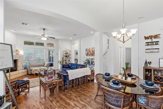 4203 Muncaster Lane, College Station, TX 77845