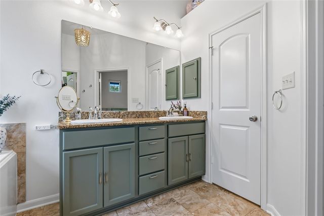 4203 Muncaster Lane, College Station, TX 77845