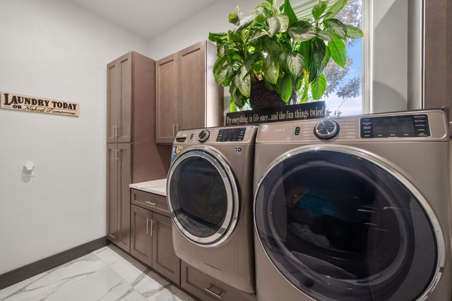 1130 The Shores Drive, Corsicana, TX 75109