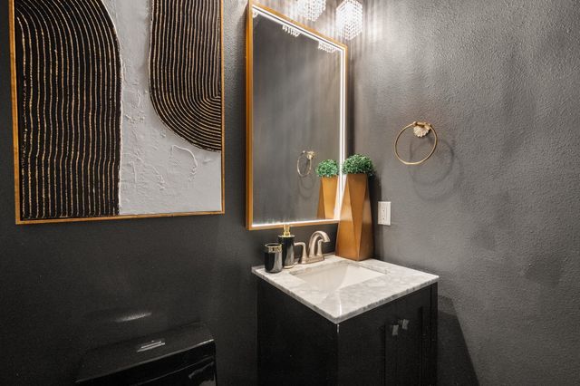 1130 The Shores Drive, Corsicana, TX 75109