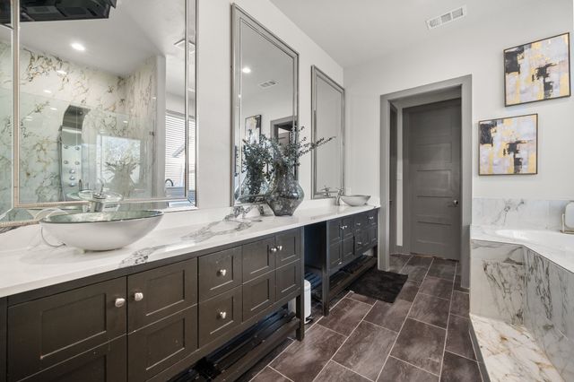 1130 The Shores Drive, Corsicana, TX 75109