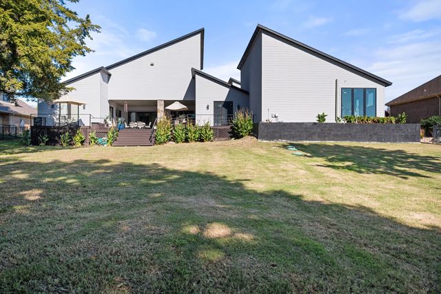 1130 The Shores Drive, Corsicana, TX 75109