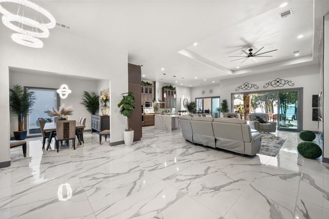 1130 The Shores Drive, Corsicana, TX 75109