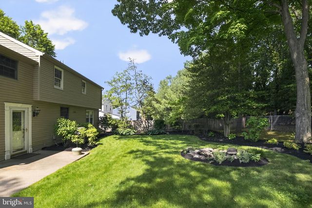 549 COVERED BRIDGE RD, Cherry Hill, NJ 08034