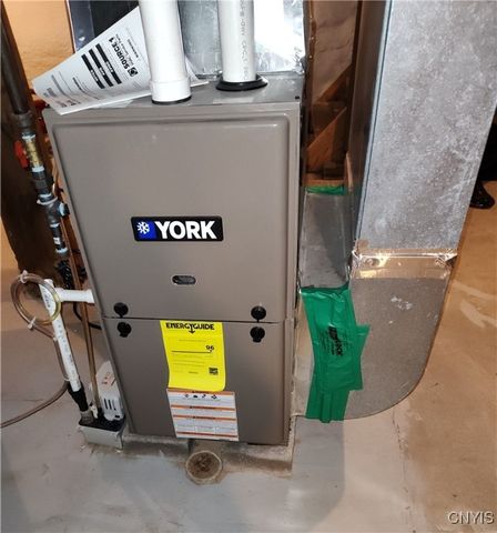 540 Niagara Street, Utica, NY 13501