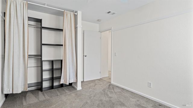 6454 Amberwood St, Rohnert Park, CA 94928