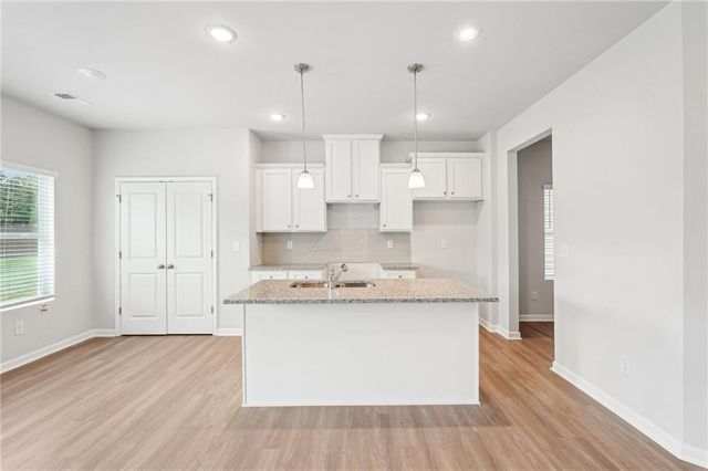 3041 Viewpark Circle, Conyers, GA 30013