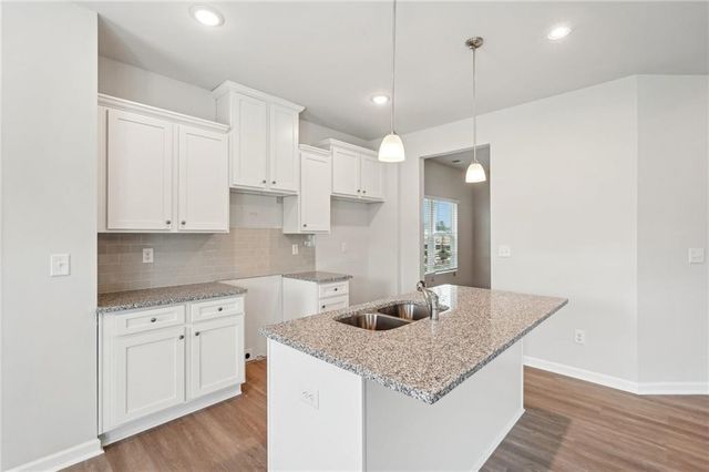 3041 Viewpark Circle, Conyers, GA 30013