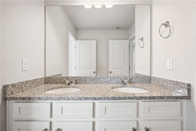 3041 Viewpark Circle, Conyers, GA 30013