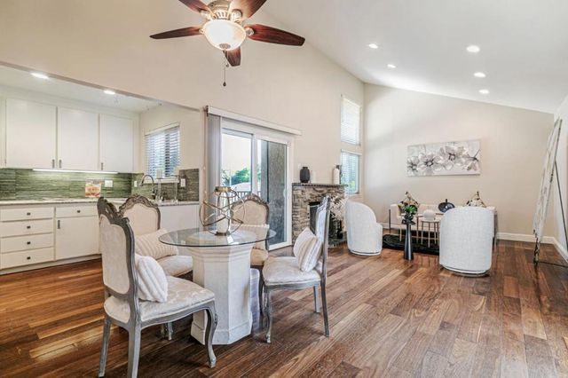 2128 Canoas Garden Avenue D, San Jose, CA 95125