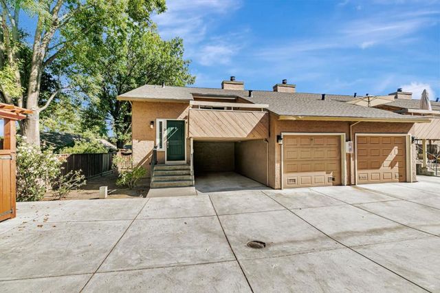 2128 Canoas Garden Avenue D, San Jose, CA 95125