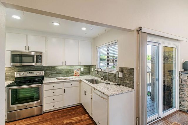 2128 Canoas Garden Avenue D, San Jose, CA 95125