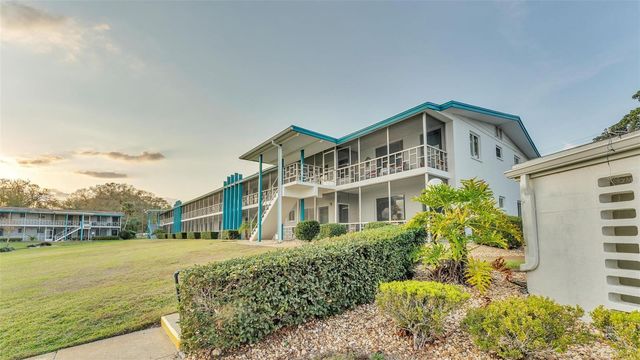 1600 W LAKE PARKER DRIVE B9, Lakeland, FL 33805