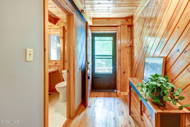 3429 S Shore Road, Day, NY 12835